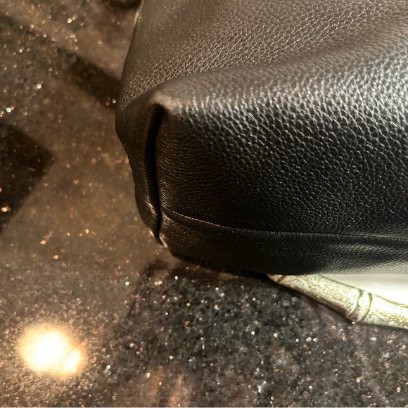 Tory Burch Marion Black Pebbled Leather Whipstitch Tote MSRP $595 Now $103 - Picture 5 of 15